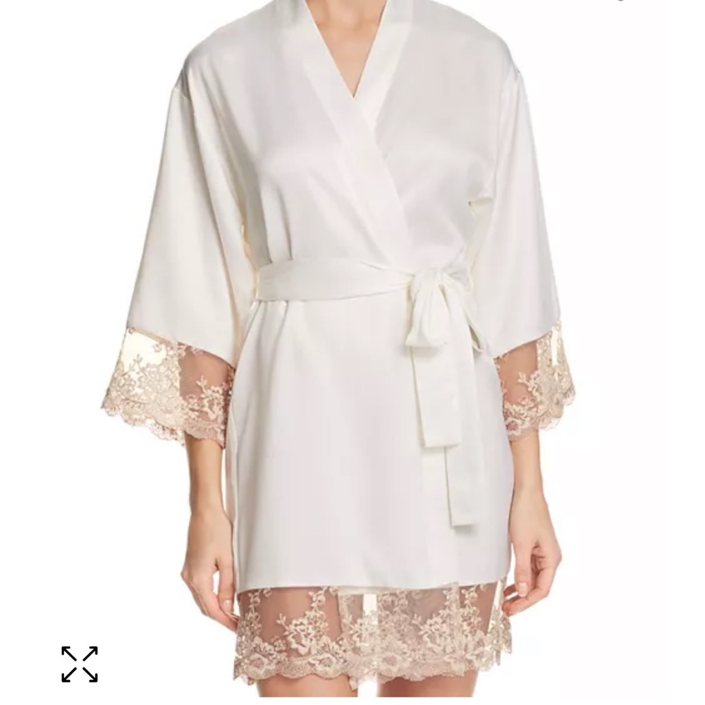 Flora Nikrooz Slip and Robe - Picture 3 of 6